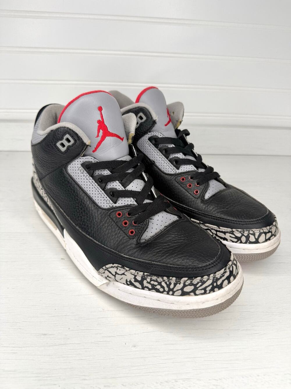 Air Jordan 3 Retro Black Cement Size 10.5 Men (No Box) 854262-001